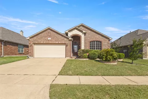 7709 Black Willow Ln, Arlington, TX 76002