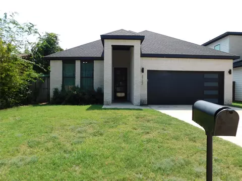 3722 Bickers St, Dallas, TX 75212