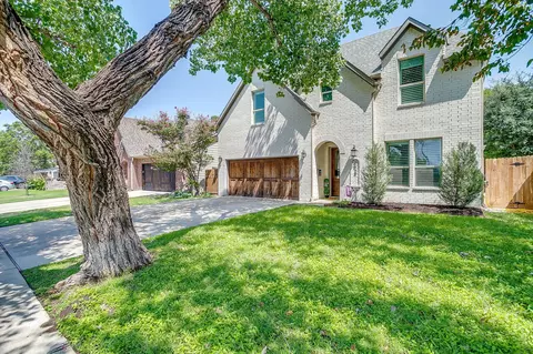 2929 Gordon Ave, Fort Worth, TX 76110