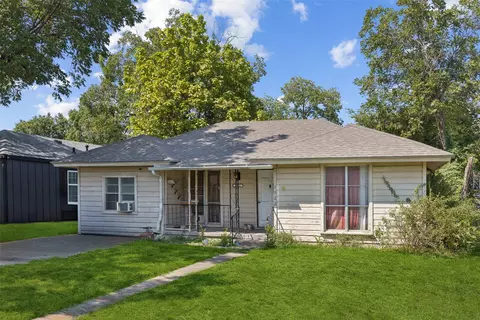 1922 Fort Worth St, Grand Prairie, TX 75050