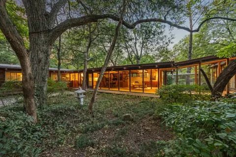 8924 Capri Dr, Dallas, TX 75238