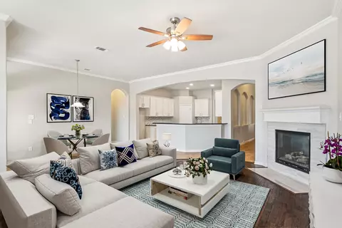 428 Hackworth St, Roanoke, TX 76262