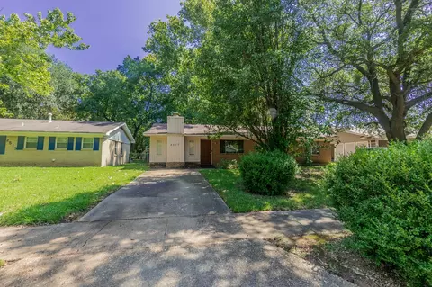 2517 Captain Sawyer Dr, Shreveport, LA 71104