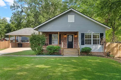 331 Pecan Dr, Shreveport, LA 71106