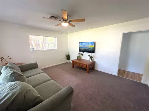 725 E 6th St, Baird, TX 79504 photo 4