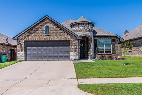 2532 Hadley St, Weatherford, TX 76087