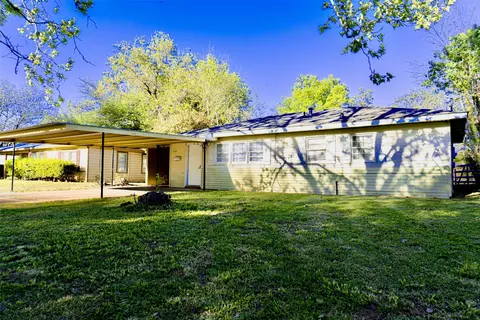 1536 James St, Bossier City, LA 71111