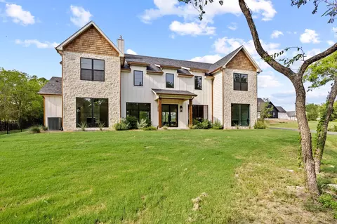 1229 Hunt Rd, Gunter, TX 75058