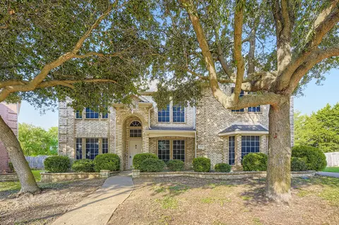 1919 High Meadow St, Glenn Heights, TX 75154
