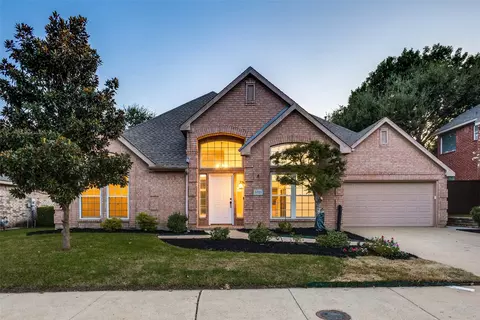 8421 Lanners Dr, Mckinney, TX 75072