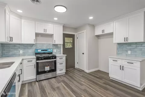 Kitchen - 1105 Drew Ln, Minden, LA 71055 photo 1 of 4