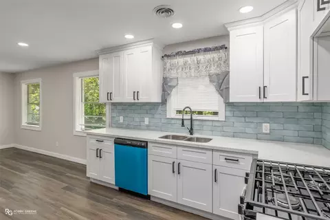Kitchen - 1105 Drew Ln, Minden, LA 71055 photo 4 of 4