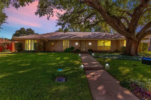 4255 Cadiz Dr, Fort Worth, TX 76133