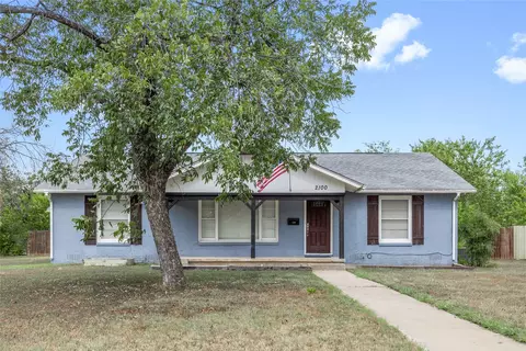2100 Belmeade Ave, Brownwood, TX 76801