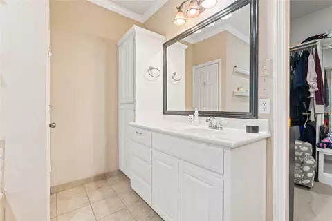Bath - 10109 Seville Ct, Waco, TX 76708 photo 3 of 3
