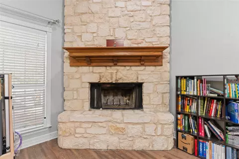 Living - 10109 Seville Ct, Waco, TX 76708 photo 2 of 3