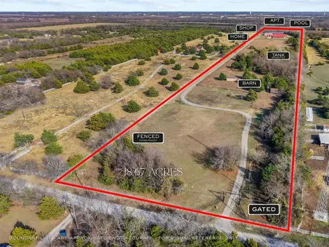 12488 Eastline Rd, Trenton, TX 75490