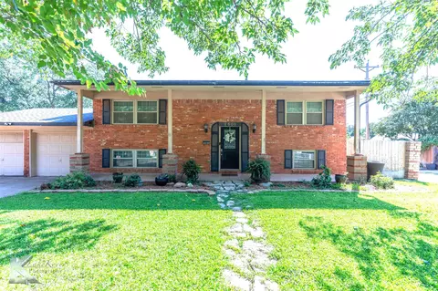 2601 S Elmwood Dr, Abilene, TX 79605