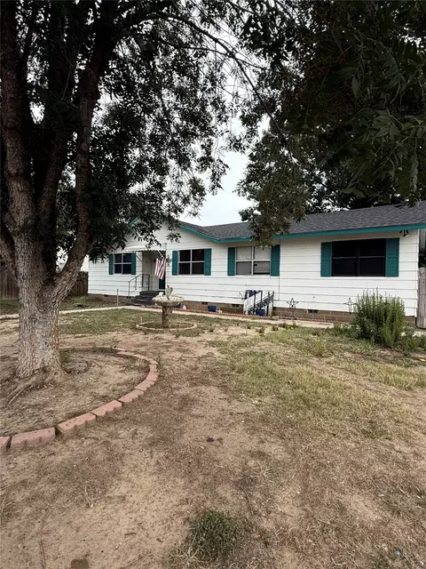 504 Cordell St, Brownwood, TX 76801