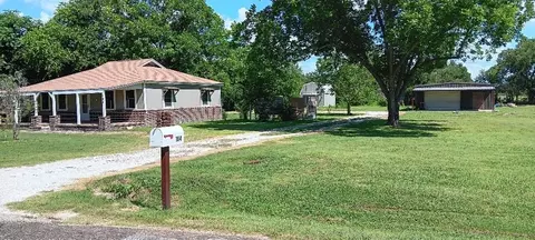 184 Locklar Loop, Waco, TX 76705 photo 2