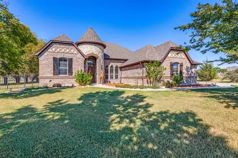 13861 James Ranch Ct, Justin, TX 76247