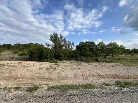 2245 Hidden Valley Rd, Glen Rose, TX 76690