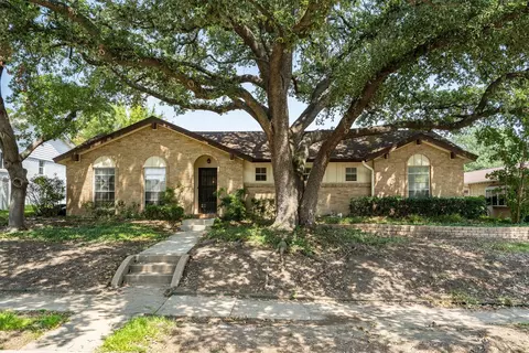 7715 El Pensador Dr, Dallas, TX 75248