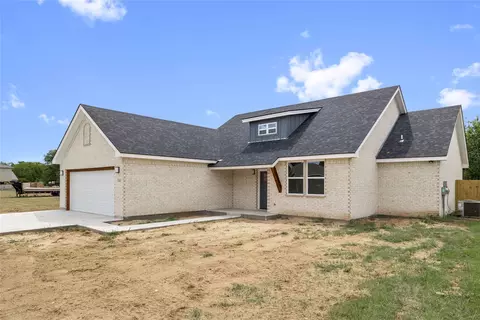 2103 Brooke Ln, Brownwood, TX 76801