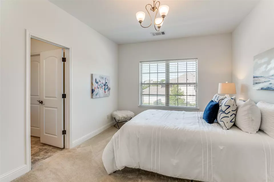 Bedroom - 6809 Strauss, Colleyville, TX 76034 photo 4 of 5