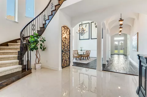 Entry Way - 6809 Strauss, Colleyville, TX 76034 photo 1 of 4