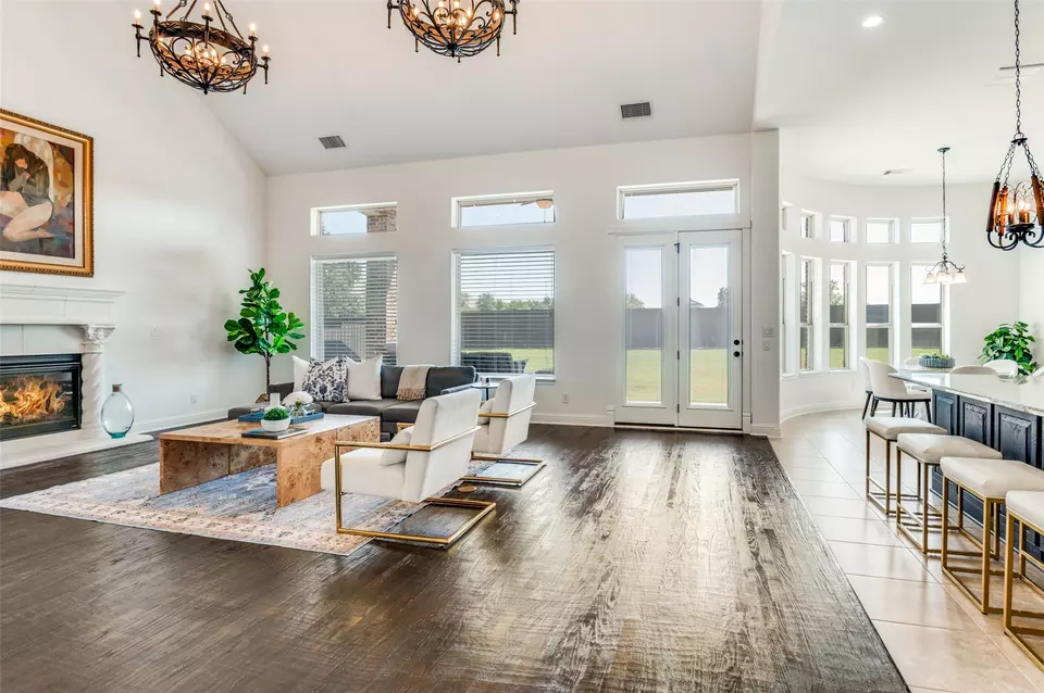 Living - 6809 Strauss, Colleyville, TX 76034 photo 1 of 4