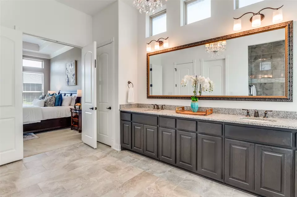 Bath - 6809 Strauss, Colleyville, TX 76034 photo 3 of 5