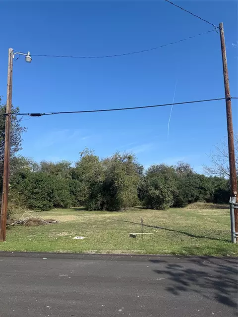 820 E Avenue Ave E, Temple, TX 76501