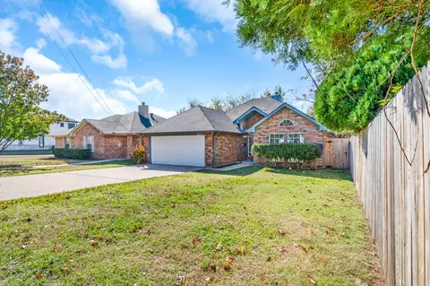 603 Lawrence Ave, Terrell, TX 75160