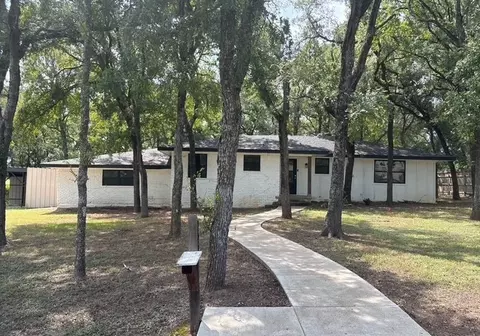256 Candyce Dr, Lorena, TX 76655
