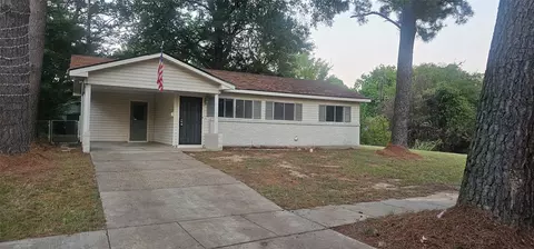 8719 Lelia Ln, Shreveport, LA 71106