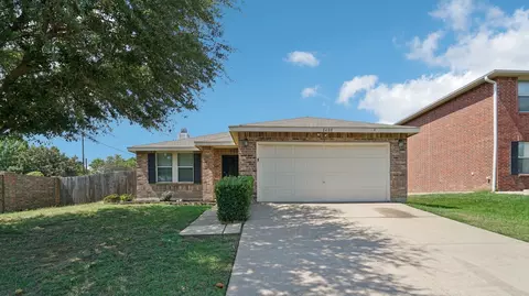 8408 Olivia Meadow Dr, Arlington, TX 76002