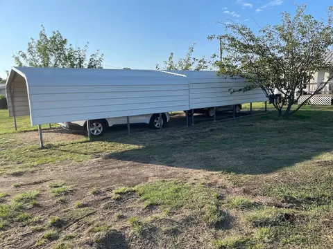 18648 Doubletree Dr, Justin, TX 76247 photo 3