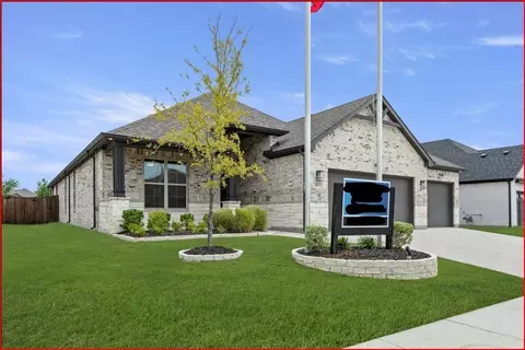 117 Community Dr, Lavon, TX 75166