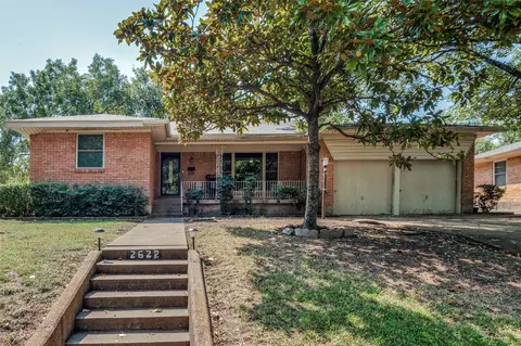 2622 Bonnywood Ln, Dallas, TX 75233