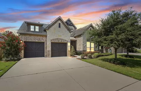 245 Prairie Oak Ct, Burleson, TX 76028
