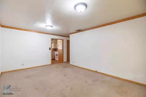 Living - 1004 N 9th St, Haskell, TX 79521 photo 1 of 3