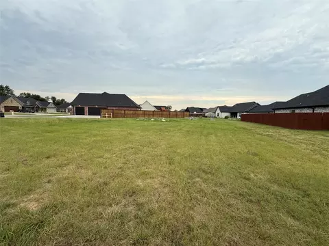 2127 Heath St, Sulphur Springs, TX 75482