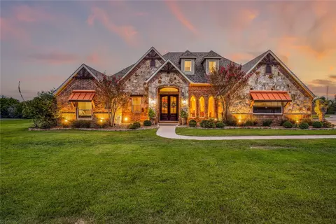 299 Ridgeoak Ct S, Weatherford, TX 76087