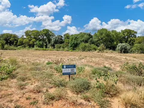 1066 Ranch Vista Rd, Granbury, TX 76049