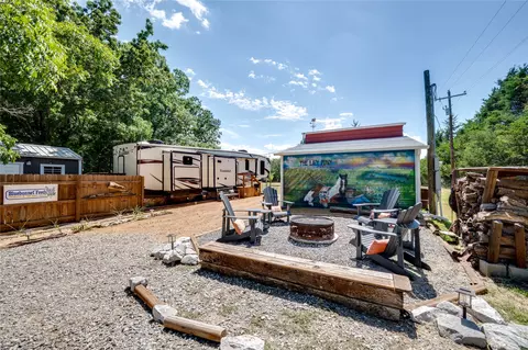 994 Cr 2770, Honey Grove, TX 75446