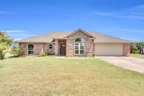 154 Richard Rd, Waxahachie, TX 75167