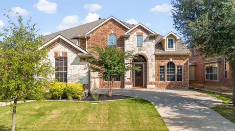 8388 Navisota Dr, Lantana, TX 76226