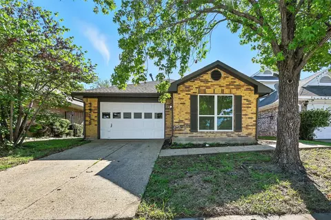 3308 Poplar Springs Ln, Dallas, TX 75227