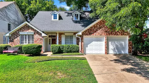2602 Valley Creek Trl, Mckinney, TX 75072